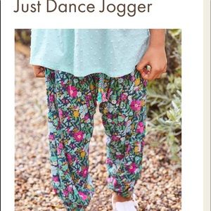 Matilda Jane just dance jogger 8